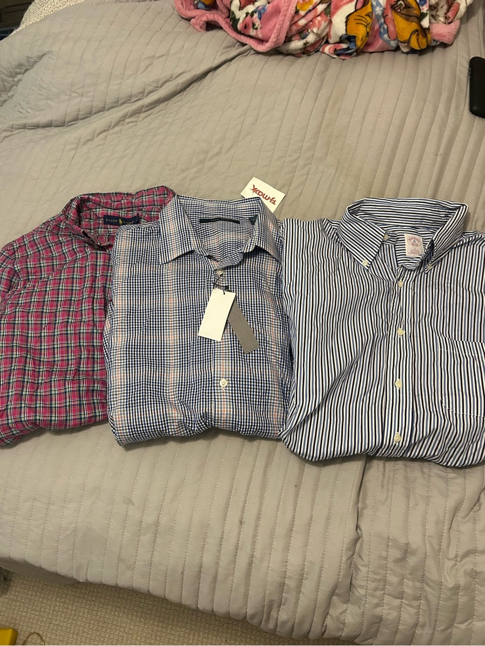 Lot of 3 Mens button downs all size large (various brands)